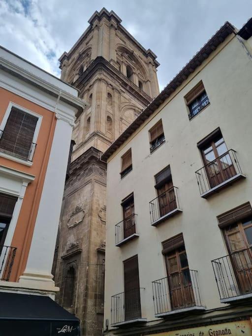 Exclusividad A Pie De La Torre De La Catedral Διαμέρισμα Γρανάδα Εξωτερικό φωτογραφία